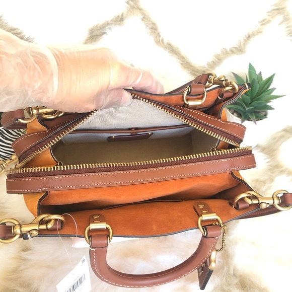 Authentic Brand New Coach Rogue 25 C5575 In Colorblock Brass/Papaya Multi - Picture 9 of 15